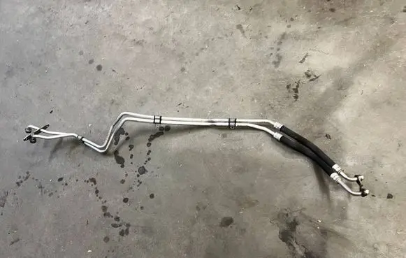 Porsche Panamera (970) Gearbox oil cooler pipe/hose 97030708201