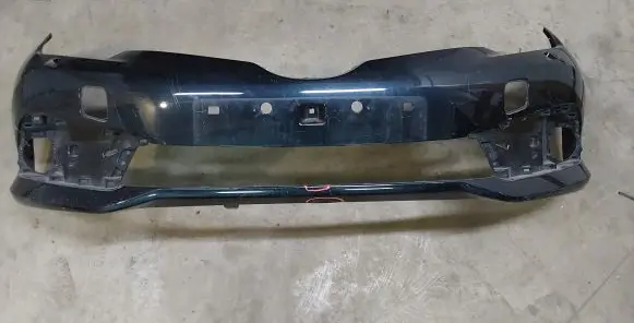 Toyota Auris E180 Front bumper 5211002K40