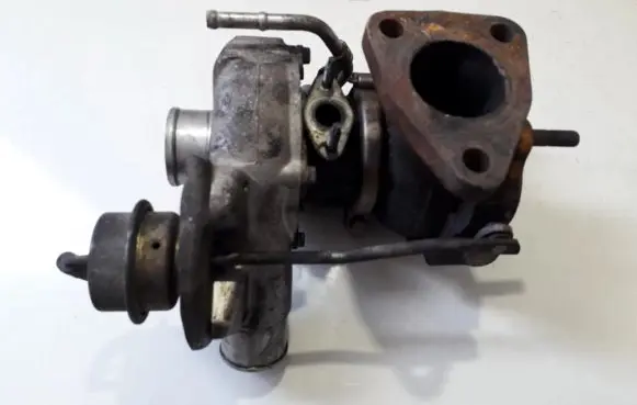 Toyota Avensis T220 Turbo 1720127010 17201-27010