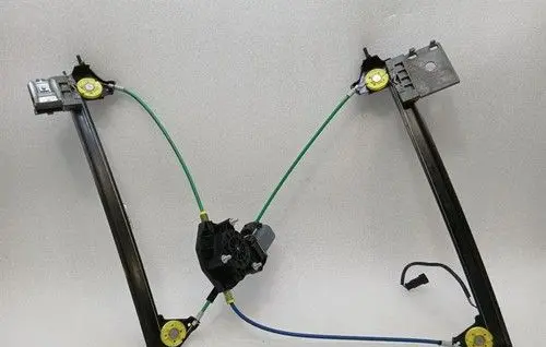 Ferrari FF Front door electric window regulator 82127500