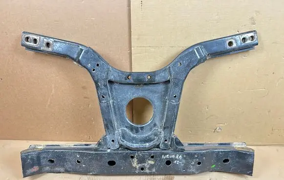 Nissan Navara D40 Gearbox mounting bracket 