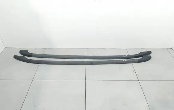 Volvo V50 Roof bar rail