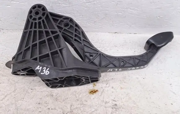 Ford Kuga III Clutch pedal 2Q2721059H