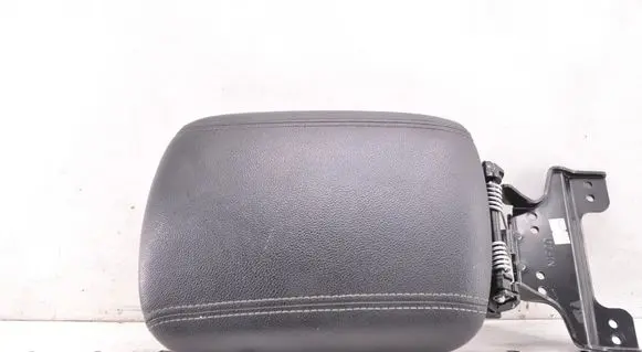 KIA Sportage Armrest