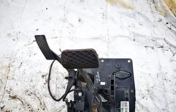 Mercedes-Benz A W168 Brake pedal A1682900501