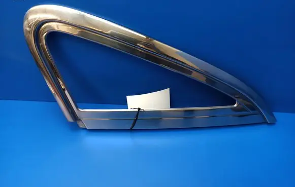 Jaguar XJ X308 Rear side glass trim 