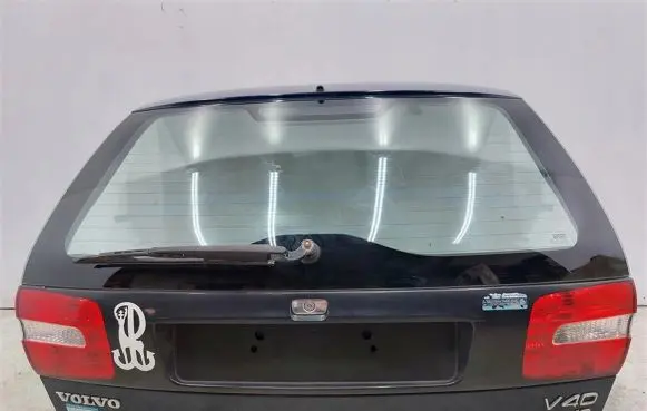 Volvo S40, V40 Tailgate/trunk/boot lid