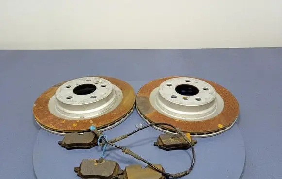 Hyundai ix20 Rear brake disc 6891086