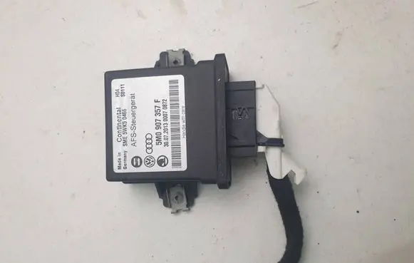 Skoda Superb B6 (3T) Light module LCM 5M0907357E 5WK50466 300720130007