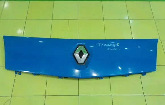 Renault Kangoo II Front bumper upper radiator grill ATRAPKA