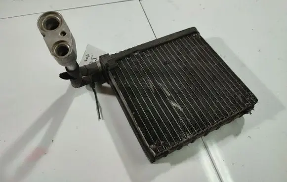 Volvo S40 A/C cooling radiator (condenser) 