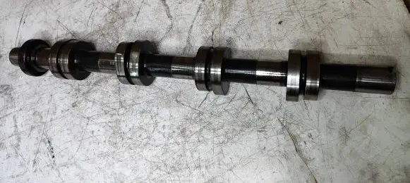 Mitsubishi Lancer VIII Camshaft 