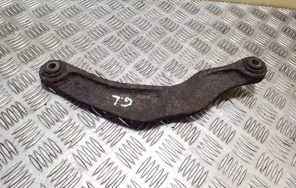 Rear control arm