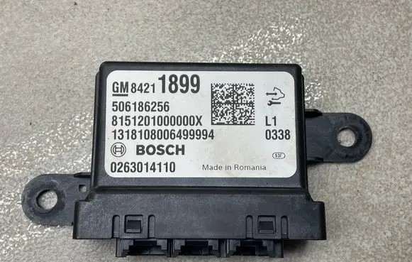 Opel Insignia B Parking PDC control unit/module 84211899 506186256