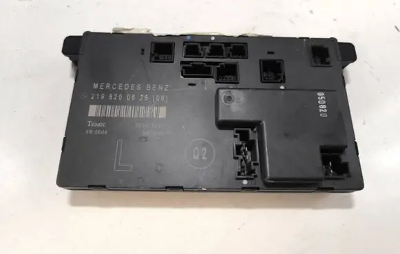 Mercedes-Benz CLS AMG C219 Door control unit/module 2198200626 0805021