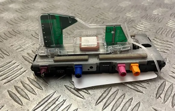Volvo XC90 Antenna control unit 31438104