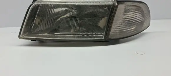 Audi A4 S4 B5 8D Headlight/headlamp 8D0941003E