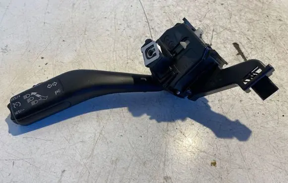 Volkswagen Touran I Indicator stalk ANP80H013F