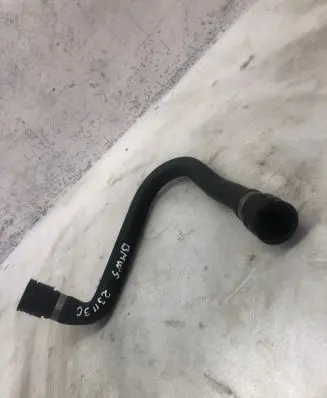 BMW 5 E60 E61 Engine coolant pipe/hose