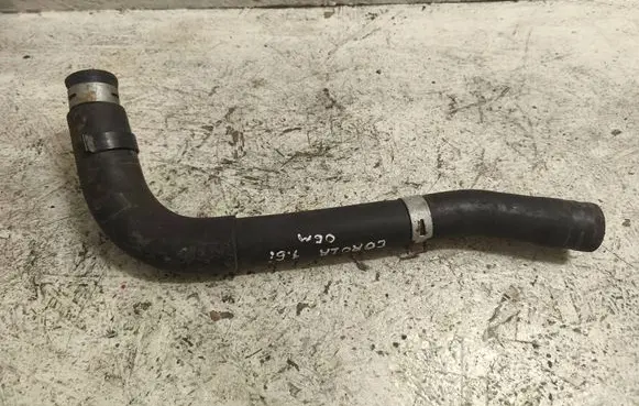 Toyota Corolla E120 E130 Coolant pipe/hose 
