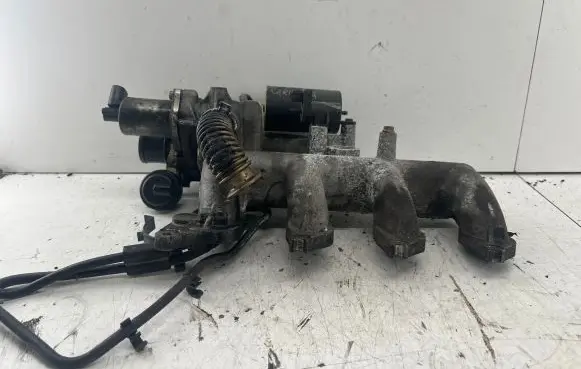 Volvo S40, V40 Intake manifold 8200145096