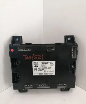 Tesla Model S Comfort/convenience module 101090700D
