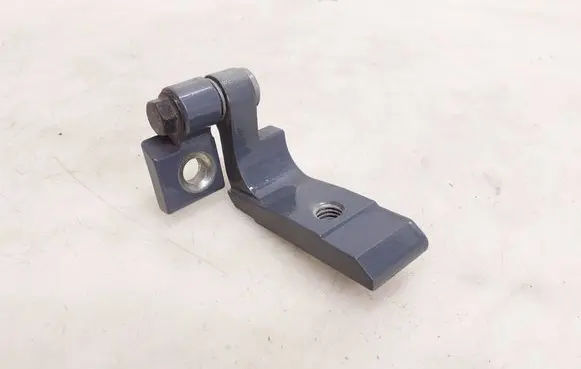 BMW 2 F44 Rear door lower hinge 7246063