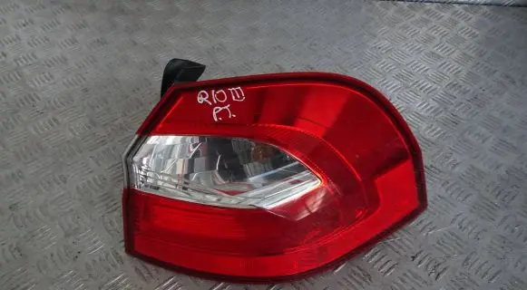 KIA Rio Rear/tail lights