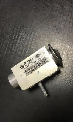 BMW 5 E60 E61 Air conditioning (A/C) expansion valve 9138032
