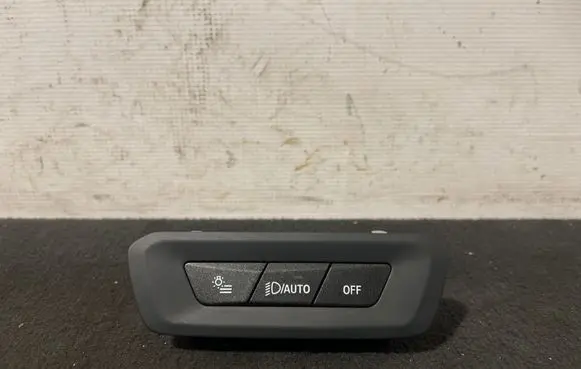 BMW X5M G05 F95 Light switch 5a71545