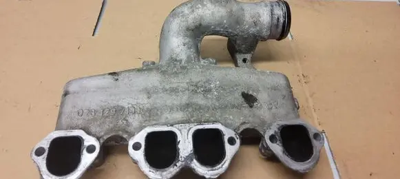 Seat Alhambra (Mk1) Intake manifold 028129713K