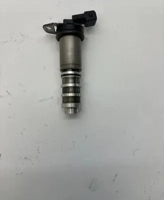 BMW 5 F10 F11 Camshaft vanos timing valve 7585776