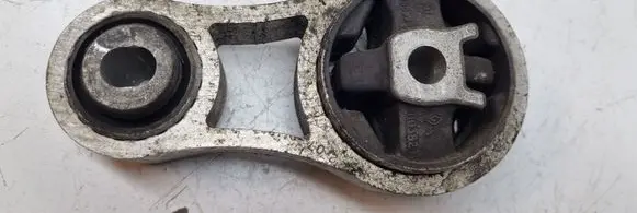 Opel Vivaro Gearbox mount