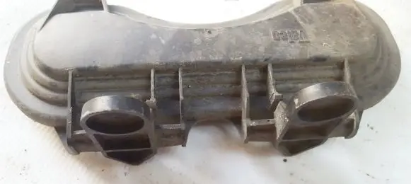 Renault Espace III Headlight/headlamp dust cover
