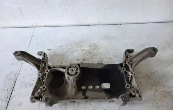 Volkswagen PASSAT B6 Front subframe 3C0199369F