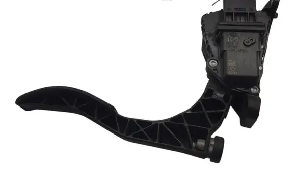 Audi A6 S6 C6 4F Accelerator throttle pedal 4F1723523A