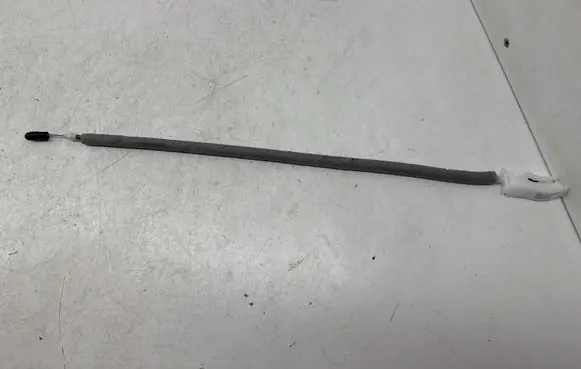 BMW 1 F20 F21 Front door cable line 52621810