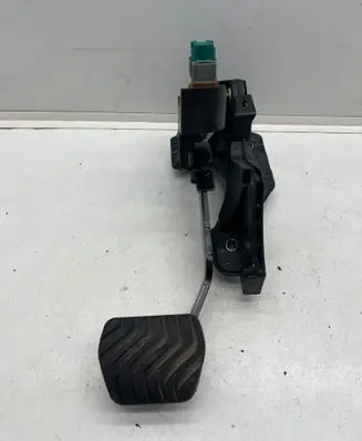 Renault Captur II Brake pedal 465017806R 242670584