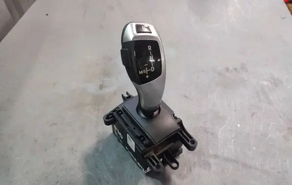 BMW 5 F10 F11 Gear selector 9296904 61319296904 61317950394