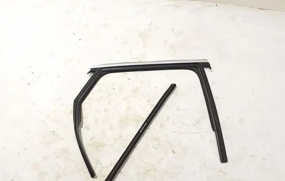 Audi A5 Rubber seal rear door 8B9839432B