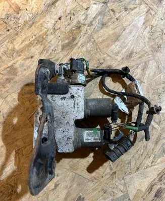 Mercedes-Benz GLS X166 Active stabilizer control/valve assembly A1663201158