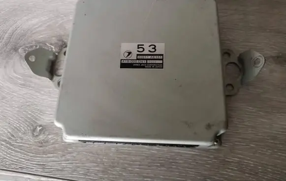 Subaru Legacy Engine control unit/module 22611AE151
