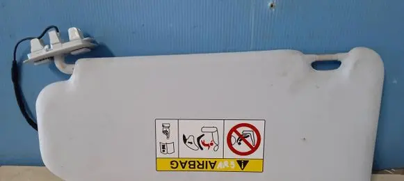 Peugeot 508 Sun visor