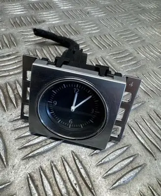 Volkswagen PASSAT B7 Clock 3AA919204A 194805814