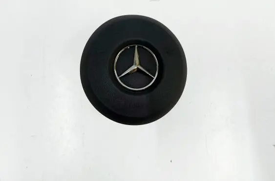 Mercedes-Benz CLA C118 X118 Steering wheel airbag A0008606601