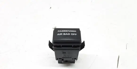Passenger airbag on/off switch