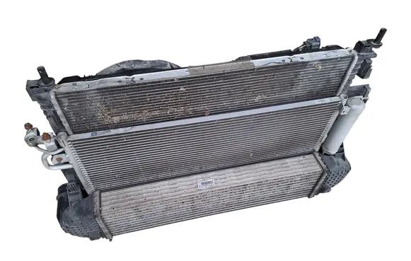 Ford Grand C-MAX Radiator set EJ738005AG CFD120