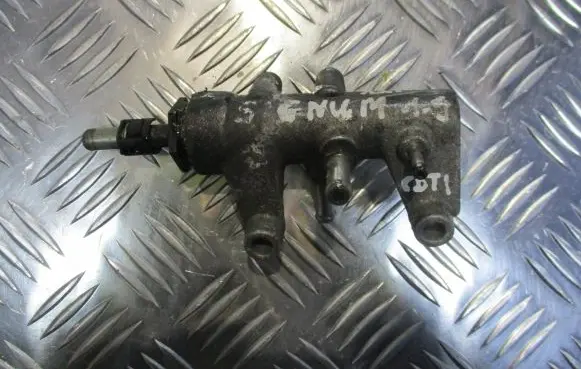 Opel Signum Clutch slave cylinder 