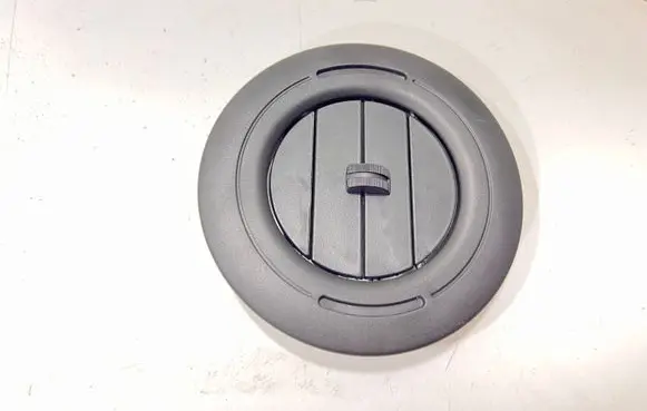 Dodge Durango III Quarter panel pressure vent 