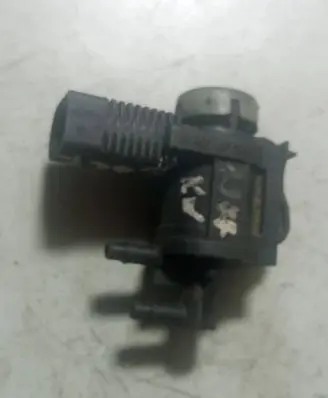 Volkswagen PASSAT B6 Turbo solenoid valve 1J0906283C